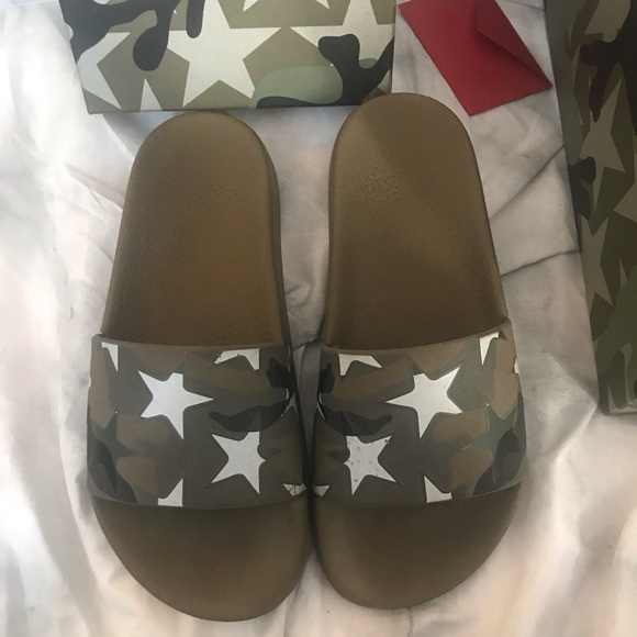 Authentic Valentino Army Green Star Camo Slides - Picture 5 of 11